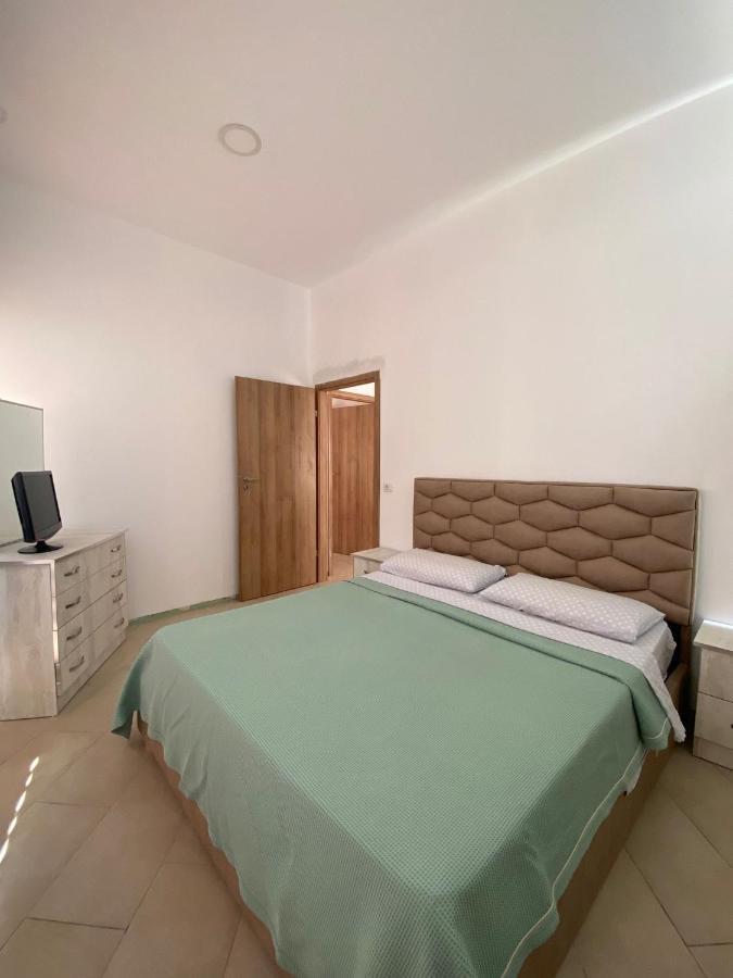 Eri Apartament Himare Exterior photo